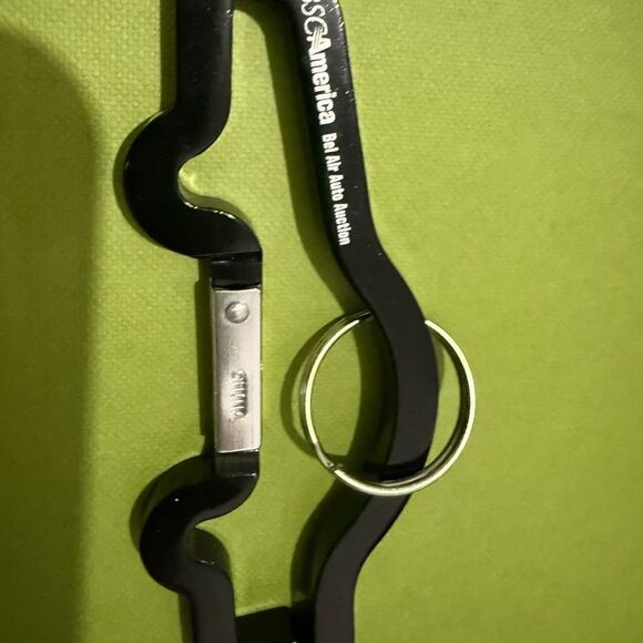 Black Car Shape Keychain Clip – BSG America Carabiner Style - Picture 11 of 14